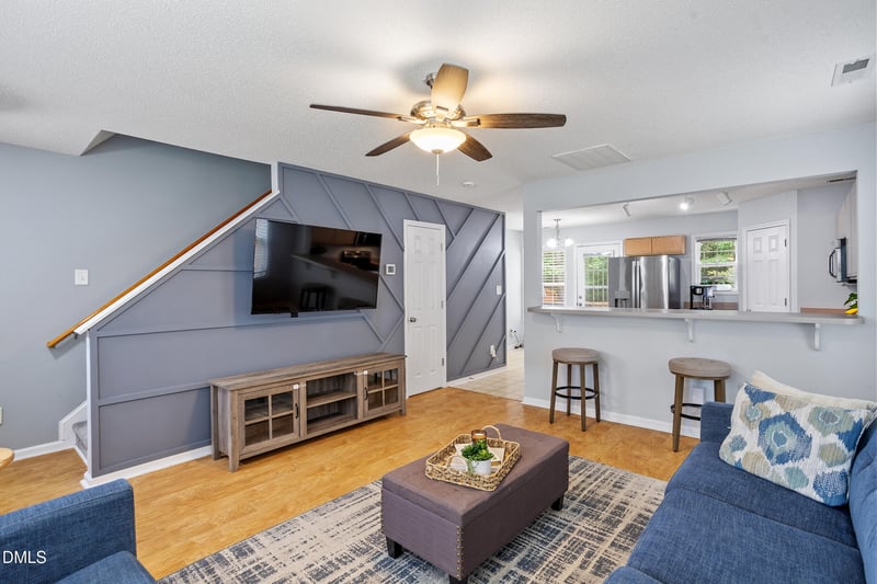 913 Woodgreen Dr, Durham, NC 27704