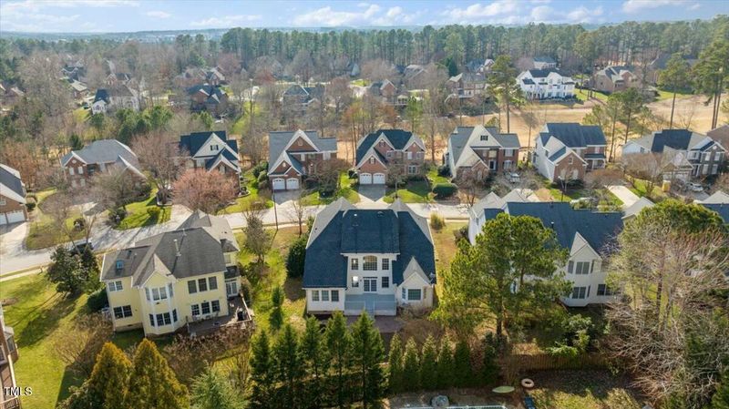 9132 Sanctuary Ct, Raleigh, NC 27617