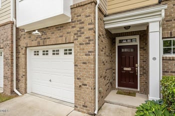 9135 Wooden Rd, Raleigh, NC 27617