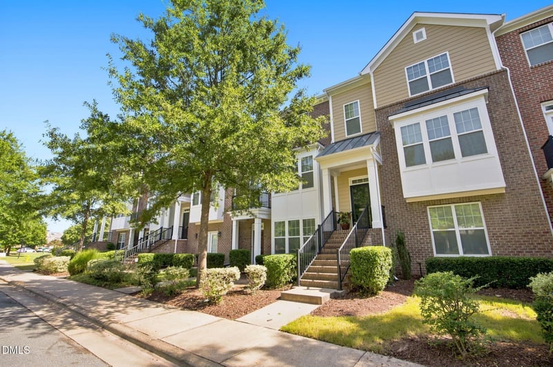9136 Falkwood Rd, Raleigh, NC 27617