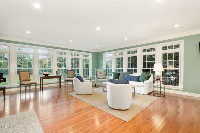 9136 Meadow Mist Ct, Raleigh, NC 27617