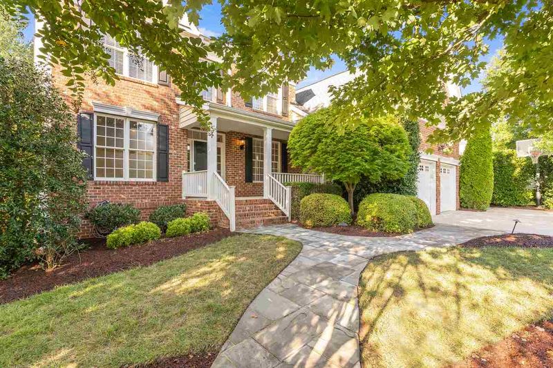 9137 Meadow Mist Ct, Raleigh, NC 27617