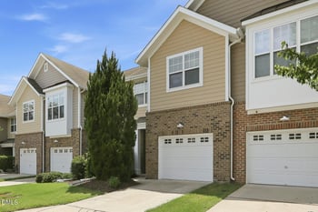 9137 Wooden Rd, Raleigh, NC 27617