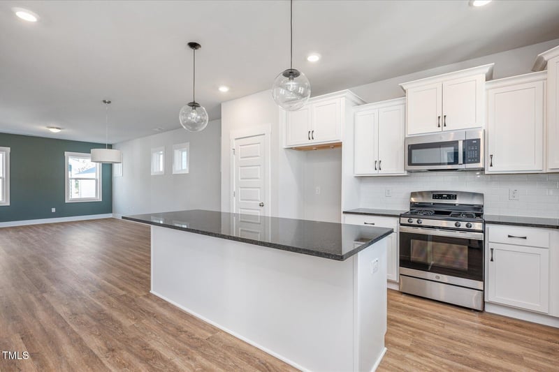 914 Allen Park Dr, Raleigh, NC 27604