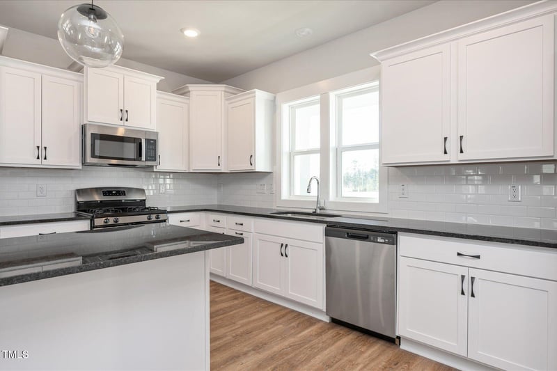 914 Allen Park Dr, Raleigh, NC 27604