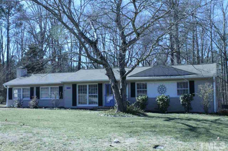 914 Danbury Dr, Durham, NC 27703