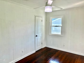 914 Fleetwood Dr, Fayetteville, NC 28305