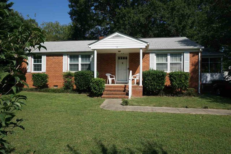 914 Wade Ave, Garner, NC 27529