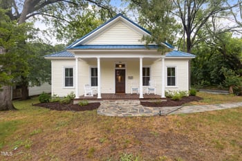 915 3rd St, Sanford, NC 27330
