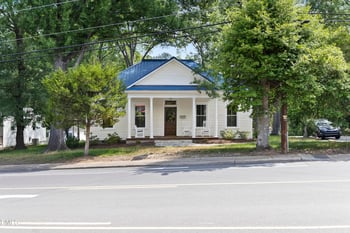 915 3rd St, Sanford, NC 27330