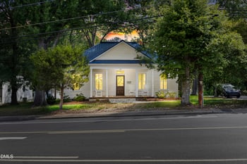 915 3rd St, Sanford, NC 27330
