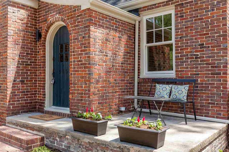 915 Arnette Ave, Durham, NC 27701