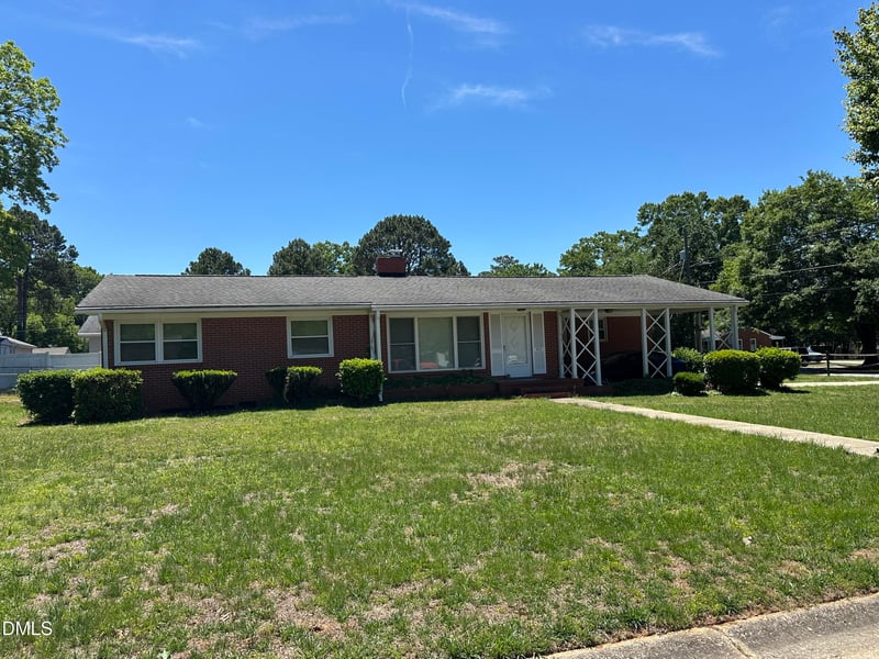 915 Brooks Ave, Garner, NC 27529