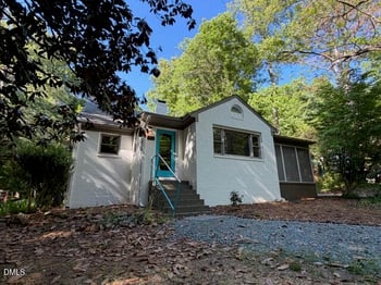 915 Dairyland Rd, Chapel Hill, NC 27516