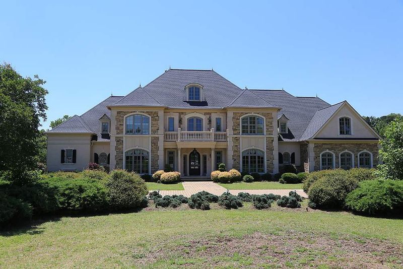 915 Ennis Rd, Angier, NC 27520