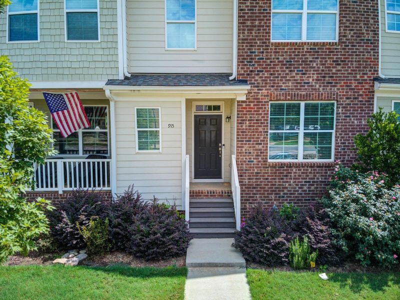 915 S Franklin St, Wake Forest, NC 27587