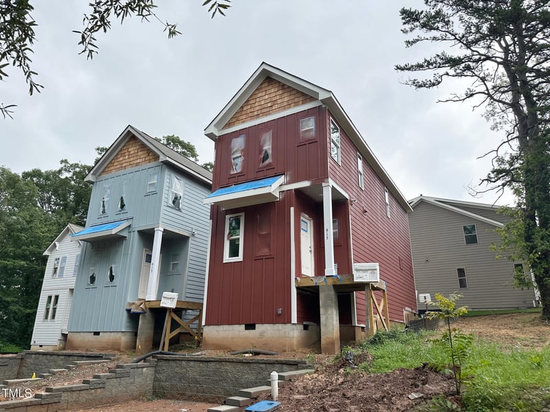 915 Grant St, Durham, NC 27701