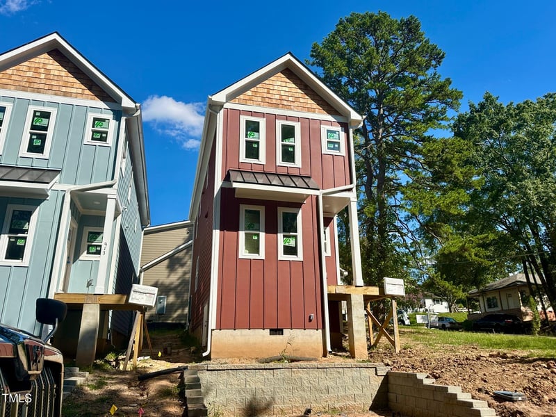 915 Grant St, Durham, NC 27701
