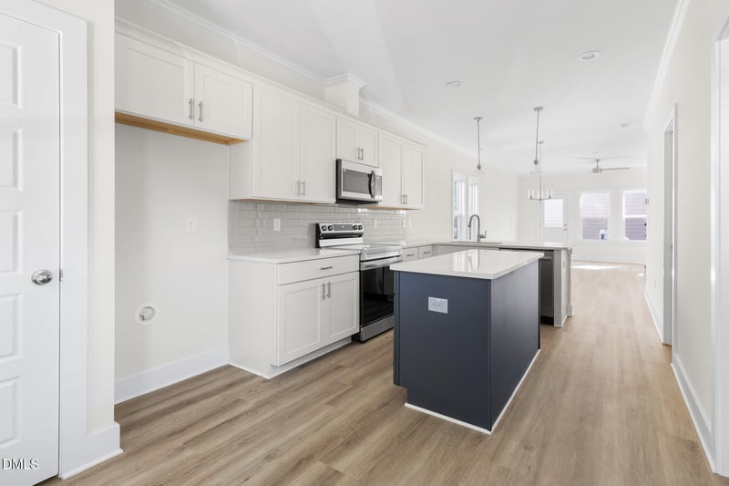 915 Grant St, Durham, NC 27701