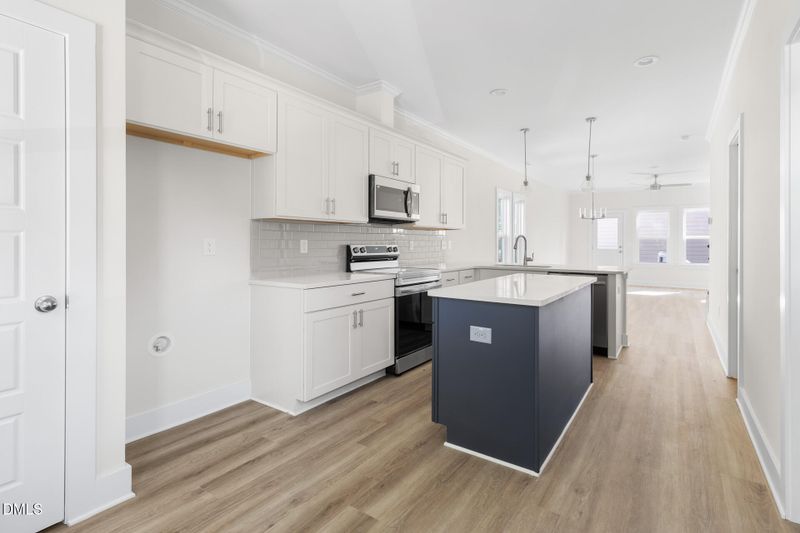 915 Grant St, Durham, NC 27701