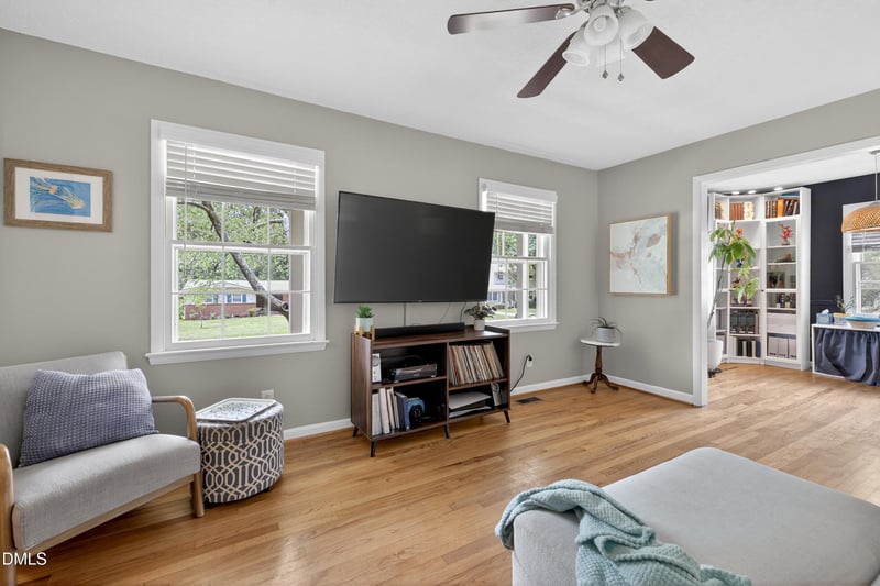915 Pamlico Dr, Cary, NC 27511