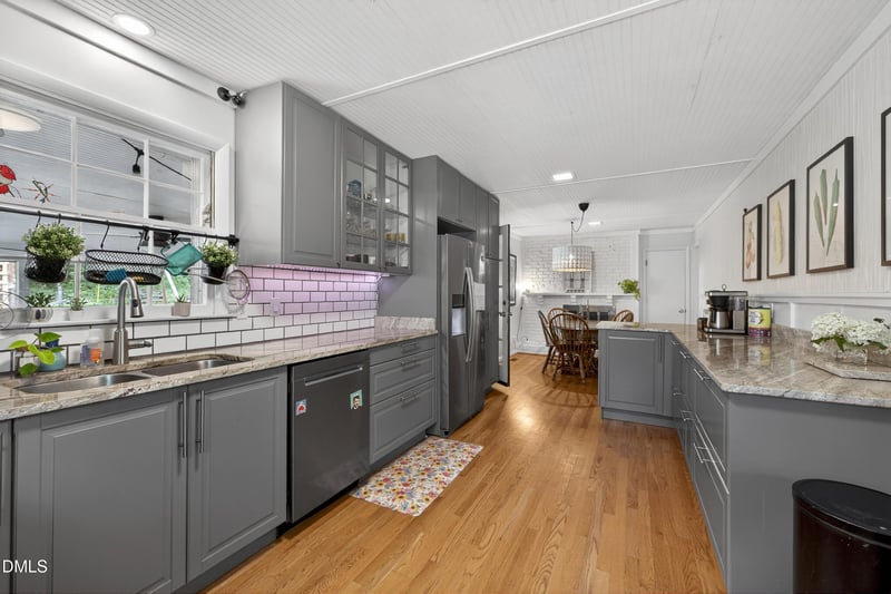 915 Pamlico Dr, Cary, NC 27511