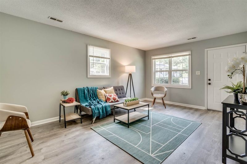 916 Belvin Ave, Durham, NC 27704