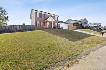 916 Beuer Dr, Fayetteville, NC 28314