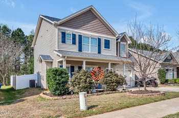 916 Bridlemine Dr, Fuquay Varina, NC 27526