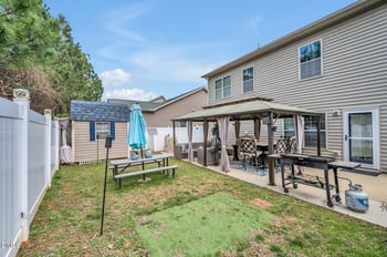 916 Bridlemine Dr, Fuquay Varina, NC 27526