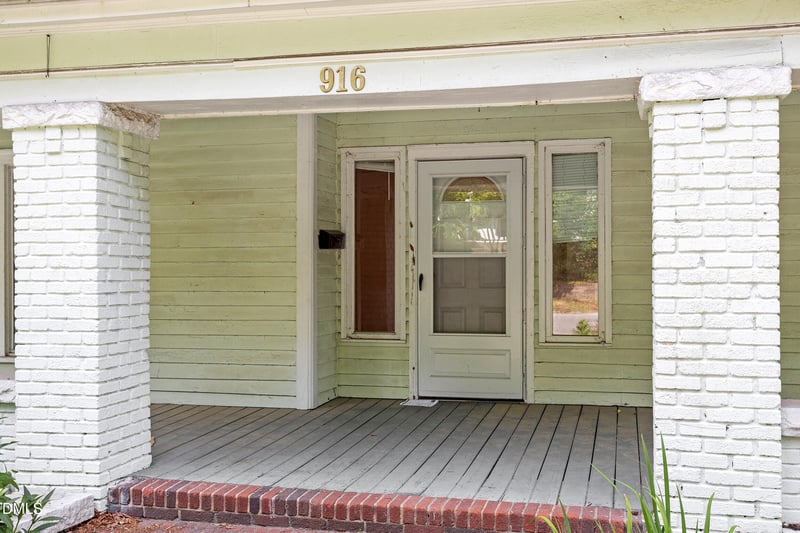 916 Buchanan Blvd, Durham, NC 27701