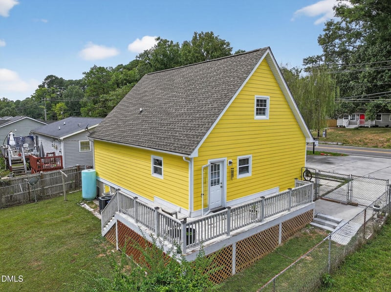 916 E Club Blvd, Durham, NC 27704