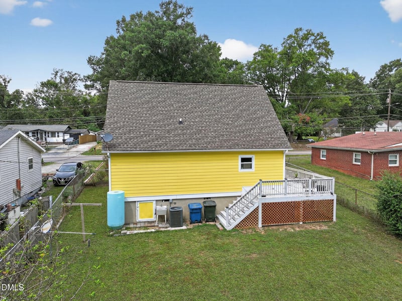 916 E Club Blvd, Durham, NC 27704