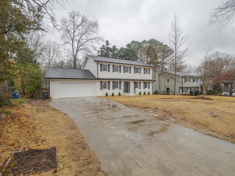 916 Hardimont Rd, Raleigh, NC 27609