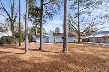 916 Inglewood Ln, Fayetteville, NC 28314