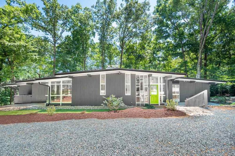 916 Kings Mill Rd, Chapel Hill, NC 27517