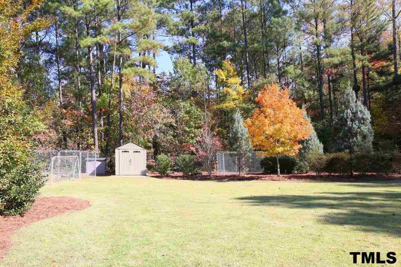 916 Olde Thompson Creek Rd, Apex, NC 27523