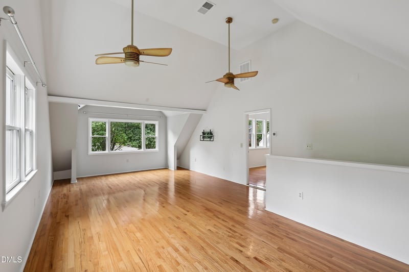 916 Quail Ave, Wake Forest, NC 27587