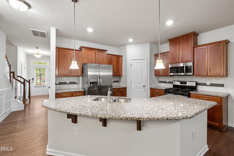 916 Saratoga Dr, Durham, NC 27704