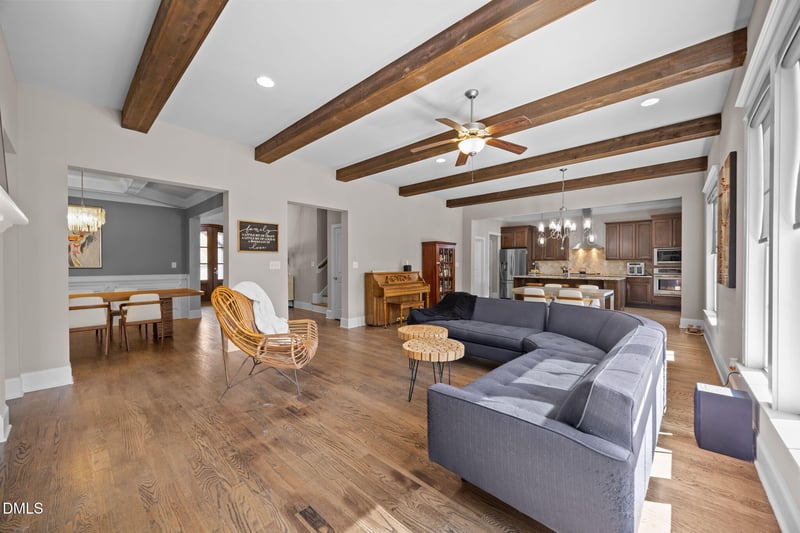 916 Shasta Daisy Dr, Wake Forest, NC 27587