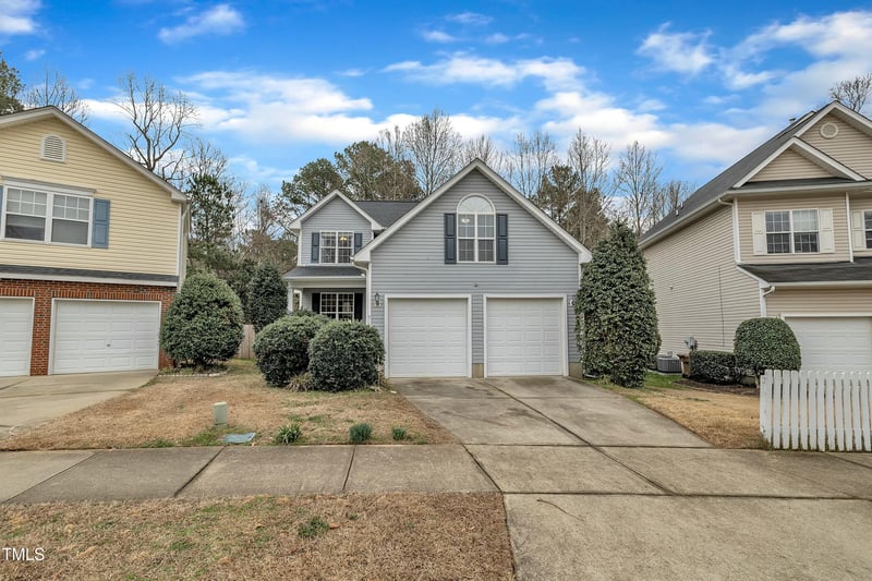 916 Stinson Ave, Holly Springs, NC 27540