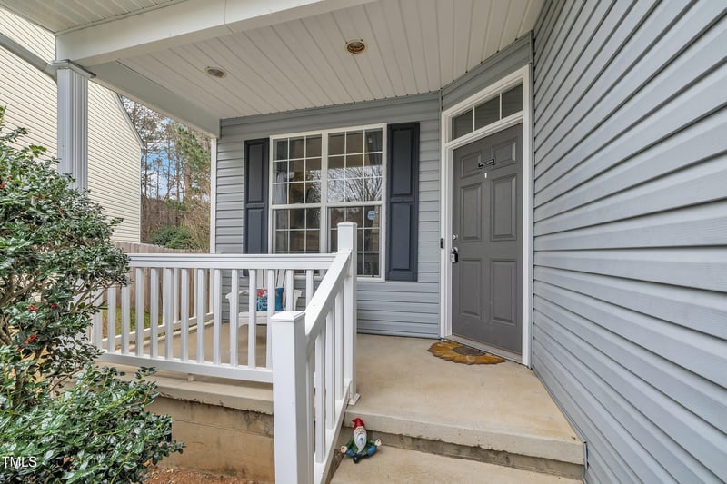 916 Stinson Ave, Holly Springs, NC 27540