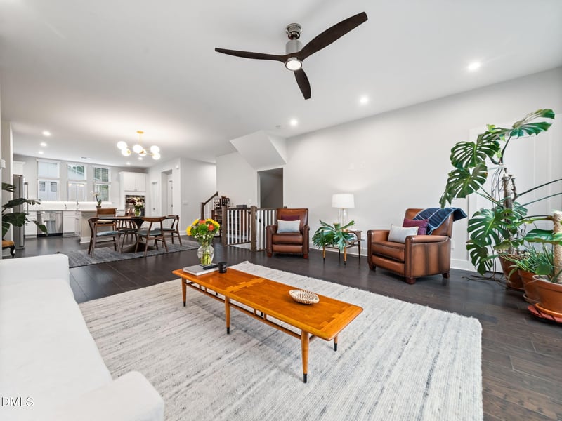 916 Waterside View Dr, Raleigh, NC 27606