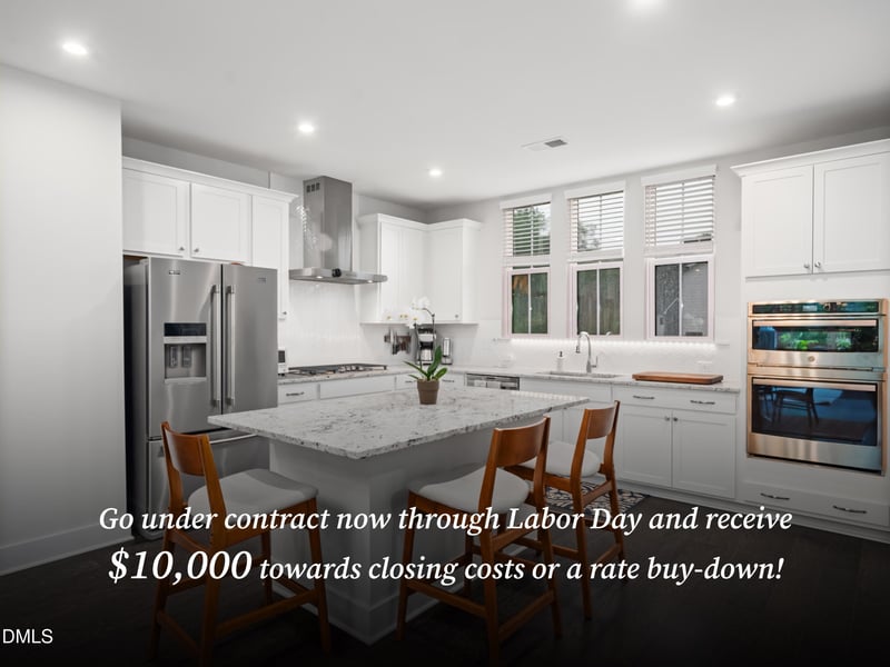 916 Waterside View Dr, Raleigh, NC 27606