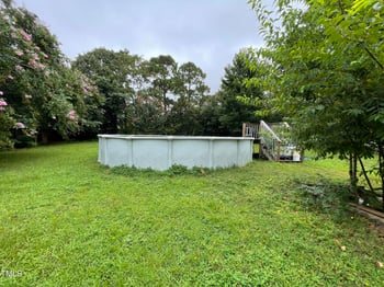 916 Winds Ln, Fayetteville, NC 28311