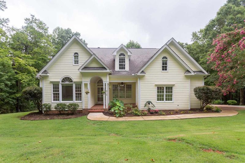 916 Windy Ridge Rd, Chapel Hill, NC 27517
