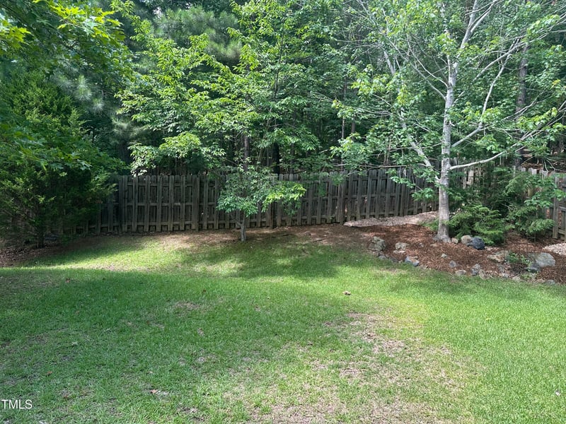 916 Woodside Park Ln, Durham, NC 27704