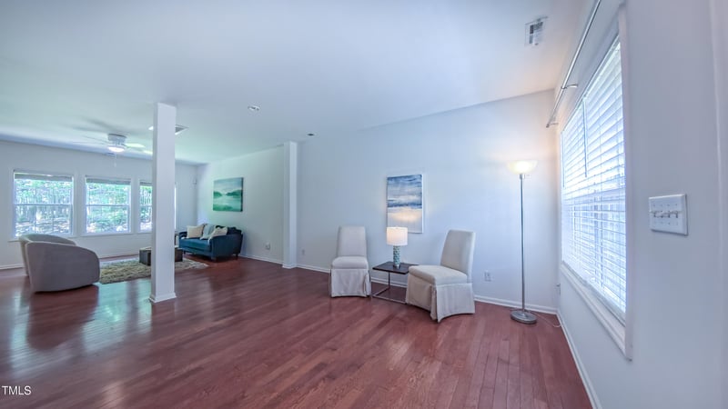 916 Woodside Park Ln, Durham, NC 27704