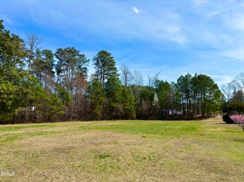 9161 Thomas Rd, Rocky Mount, NC 27803