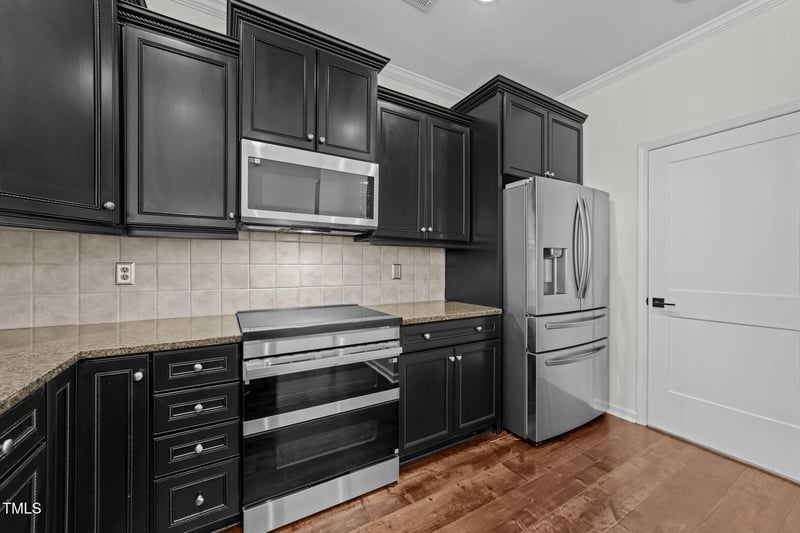9164 Wooden Rd, Raleigh, NC 27617